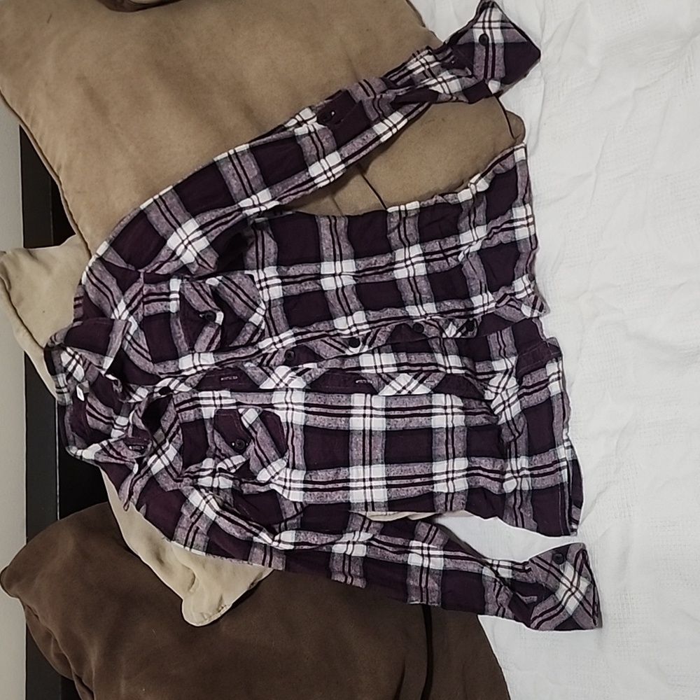 Burgundy Full tilt button down shirt